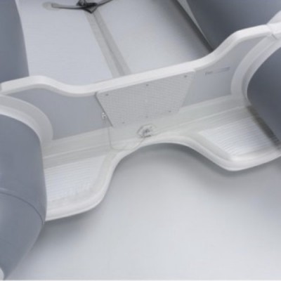 Annexe Plastimo Fun 2024 - Tableau arrière avec flaps